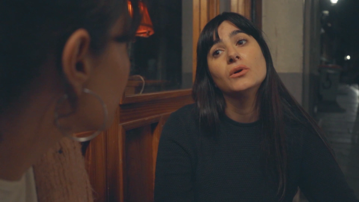 Escena mockumentary de comedia para actores